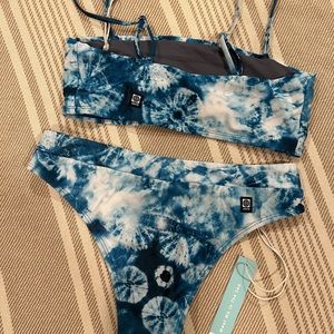 Jolyn x Eryn Krouse Surfing Bikini Set, Small